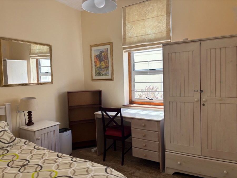 To Let 4 Bedroom Property for Rent in Fish Hoek Western Cape